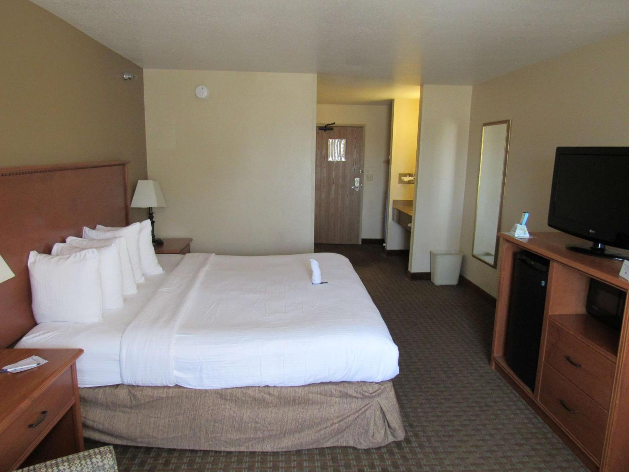 Western Empire Towers Hotel Sioux Falls