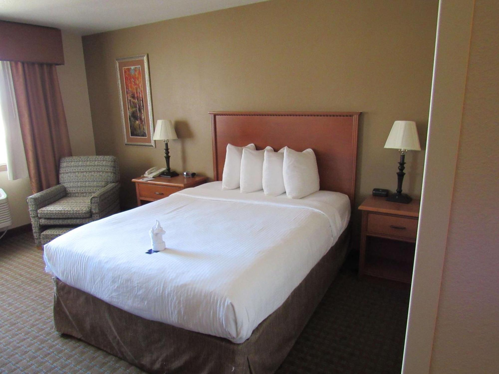 Western Empire Towers Sioux Falls