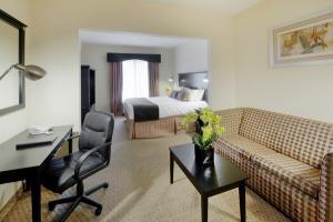 Western Empire Towers Sioux Falls